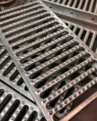 kupować Q235 Carbon Steel United Interlock Planking Grating System online manufacture